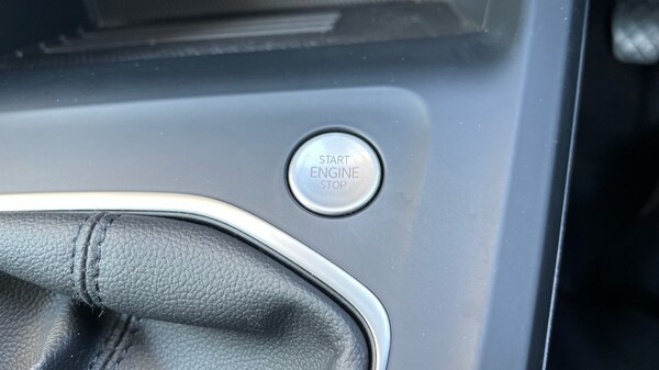 Used Volkswagen Golf 2024 for sale - 75902237: Photo 40