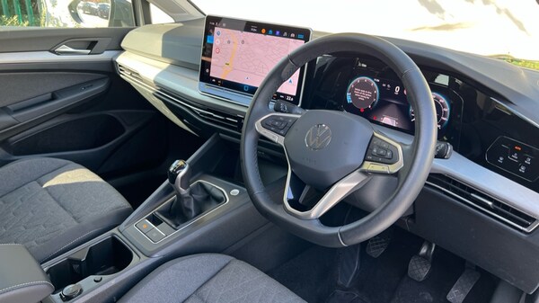 Used Volkswagen Golf 2024 for sale - 75902237: Photo 5