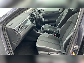 Used Volkswagen Polo 2023 for sale - 75406096: Photo