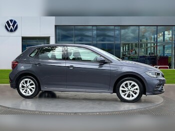 Used Volkswagen Polo 2023 for sale - 75406096: Photo