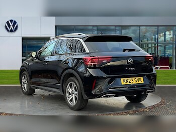 Used Volkswagen T-Roc 2023 for sale - 76400822: Photo