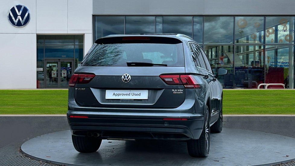 Used Volkswagen Tiguan 2016 for sale - 76872502: Photo 10