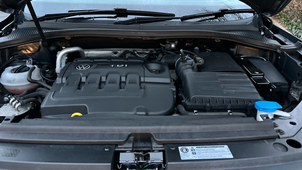 Used Volkswagen Tiguan 2016 for sale - 76872502: Photo 16