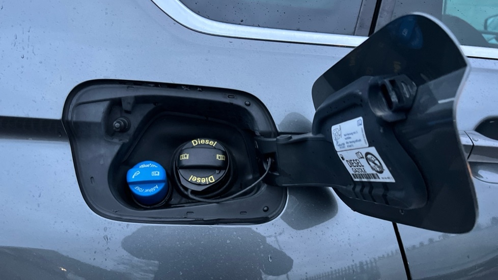 Used Volkswagen Tiguan 2016 for sale - 76872502: Photo 29