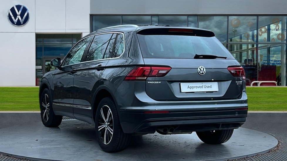 Used Volkswagen Tiguan 2016 for sale - 76872502: Photo 3