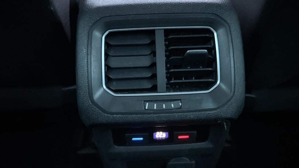 Used Volkswagen Tiguan 2016 for sale - 76872502: Photo 34