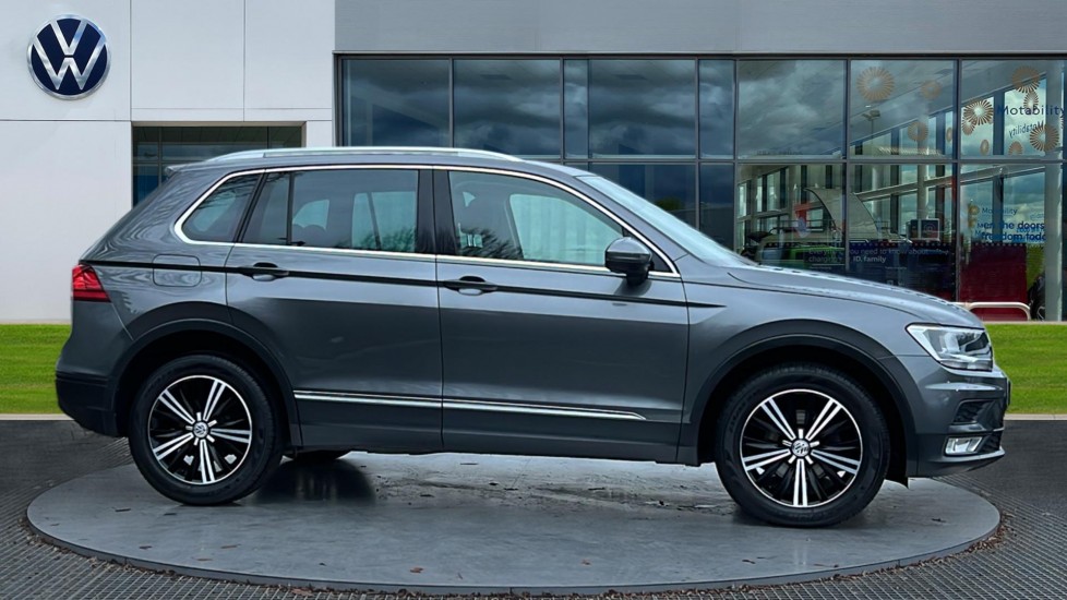 Used Volkswagen Tiguan 2016 for sale - 76872502: Photo 4