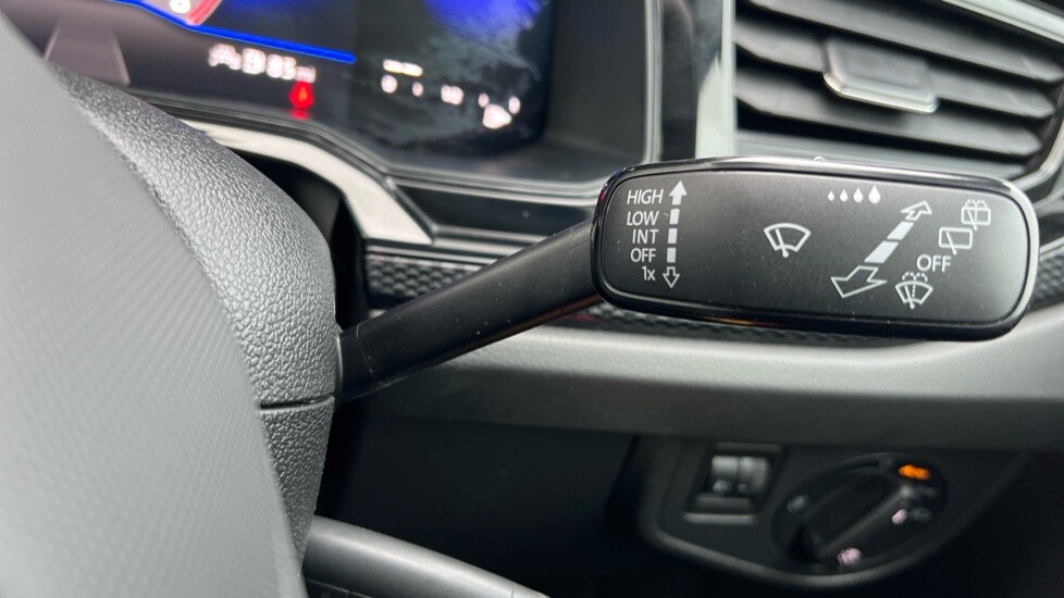 Used Volkswagen Polo 2022 for sale - 76901281: Photo 32