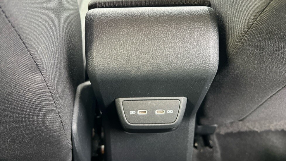 Used Volkswagen Polo 2022 for sale - 76901281: Photo 34