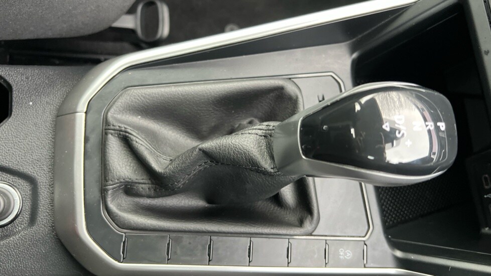 Used Volkswagen Polo 2022 for sale - 76901281: Photo 35