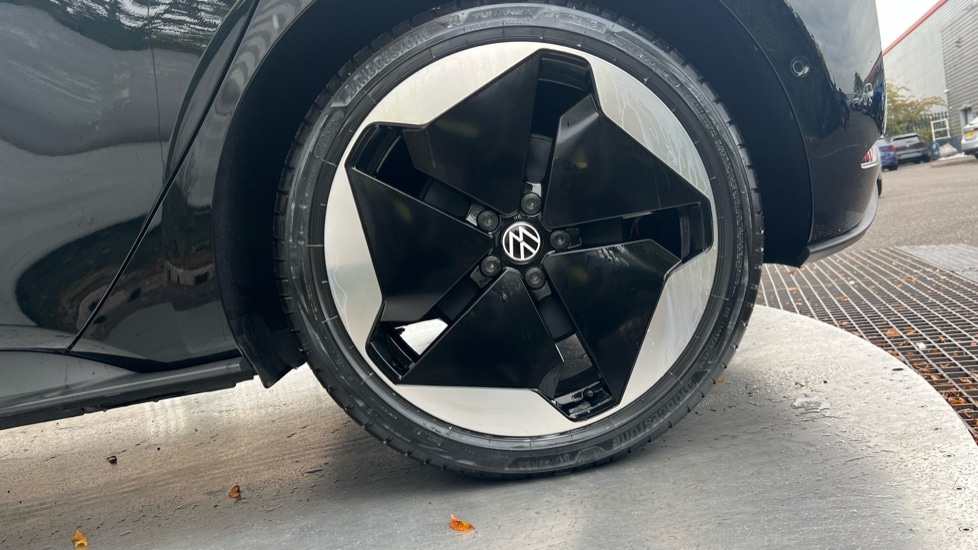 Used Volkswagen ID3 2025 for sale - 76092107: Photo 19