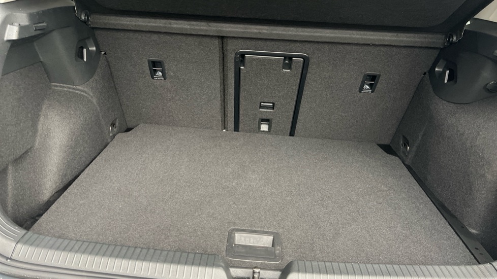 Used Volkswagen Golf 2025 for sale - 76921870: Photo 15