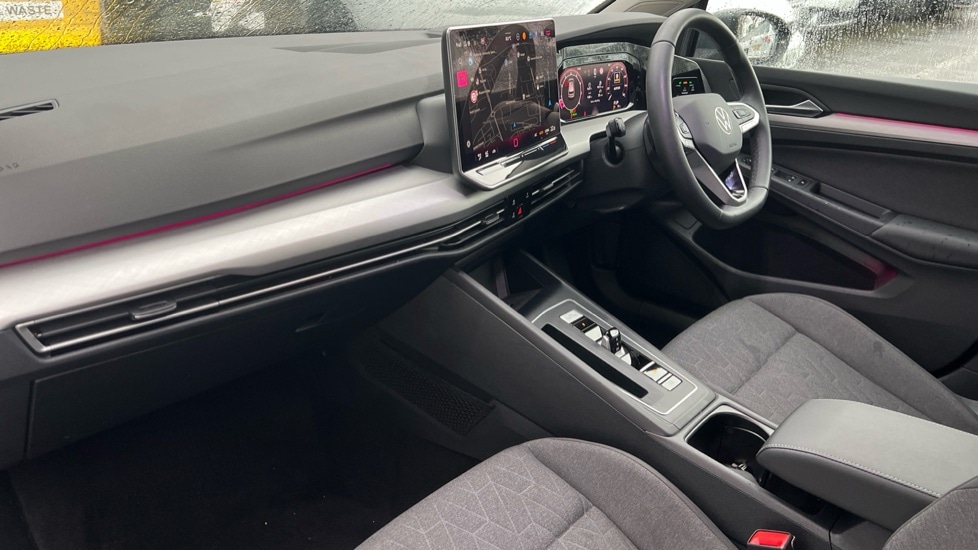 Used Volkswagen Golf 2025 for sale - 76921870: Photo 2