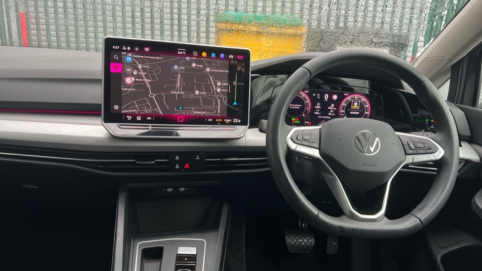 Used Volkswagen Golf 2025 for sale - 76921870: Photo 27