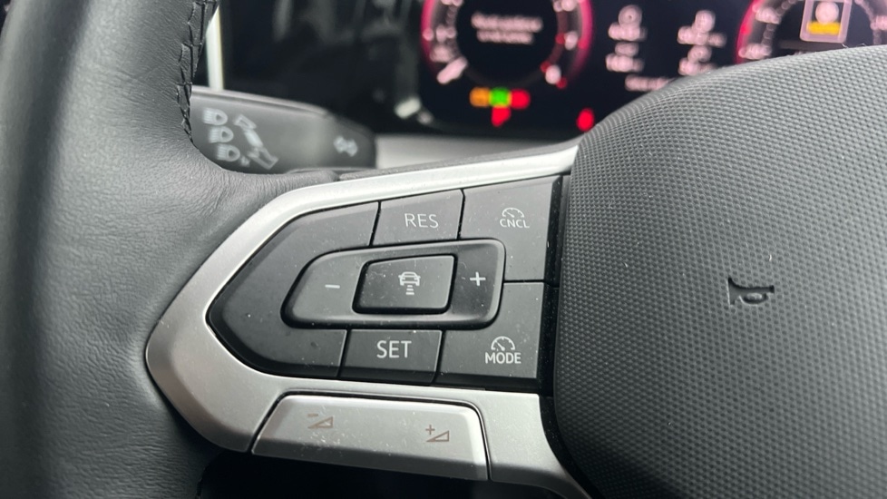 Used Volkswagen Golf 2025 for sale - 76921870: Photo 30