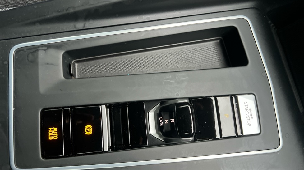 Used Volkswagen Golf 2025 for sale - 76921870: Photo 35