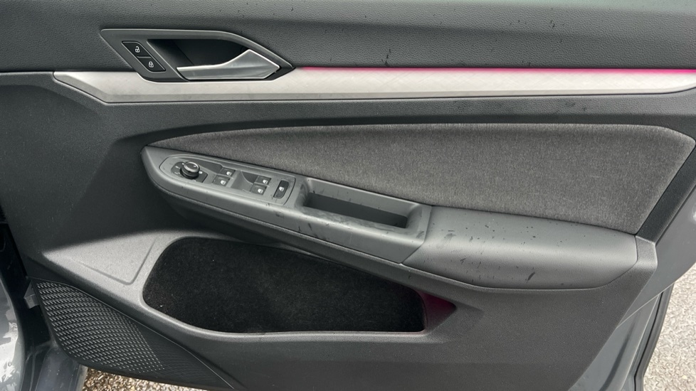 Used Volkswagen Golf 2025 for sale - 76921870: Photo 37