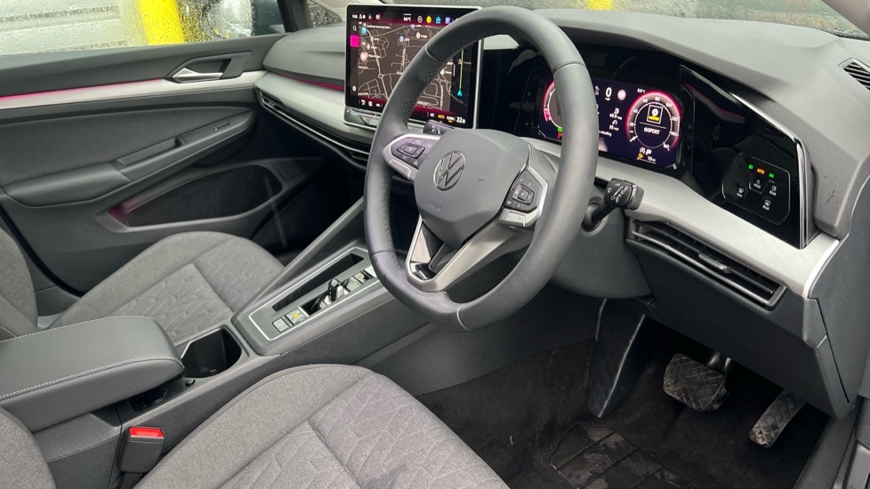 Used Volkswagen Golf 2025 for sale - 76921870: Photo 5