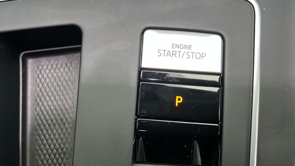 Used Volkswagen Golf 2025 for sale - 76921870: Photo 51