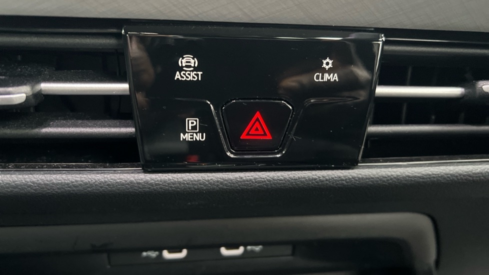 Used Volkswagen Golf 2025 for sale - 76921870: Photo 52