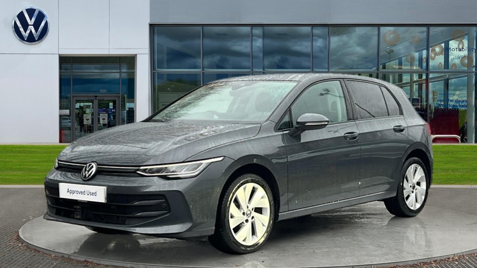 Used Volkswagen Golf 2025 for sale - 76921870: Photo 6