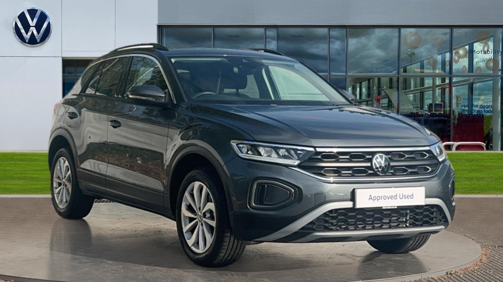 Used Volkswagen T-Roc 2025 for sale - 76870346: Photo 1
