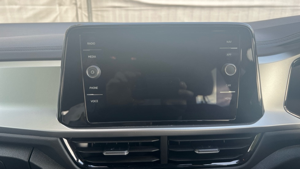 Used Volkswagen T-Roc 2025 for sale - 76870346: Photo 12