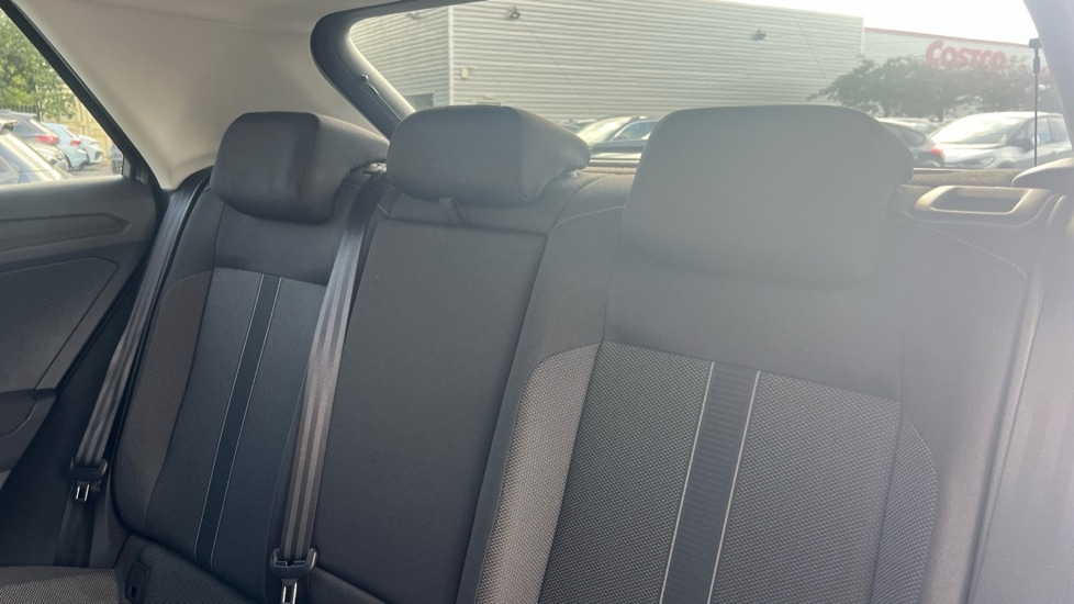 Used Volkswagen T-Roc 2025 for sale - 76870346: Photo 14