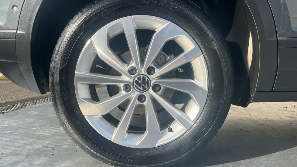 Used Volkswagen T-Roc 2025 for sale - 76870346: Photo 19