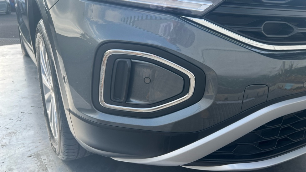 Used Volkswagen T-Roc 2025 for sale - 76870346: Photo 44