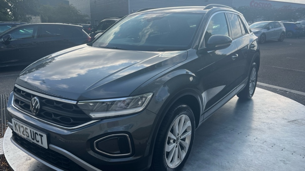 Used Volkswagen T-Roc 2025 for sale - 76870346: Photo 46