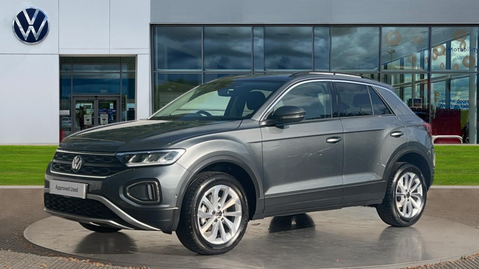 Used Volkswagen T-Roc 2025 for sale - 76870346: Photo 6