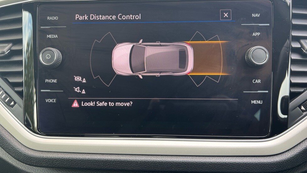 Used Volkswagen T-Roc 2020 for sale - 76552395: Photo 22