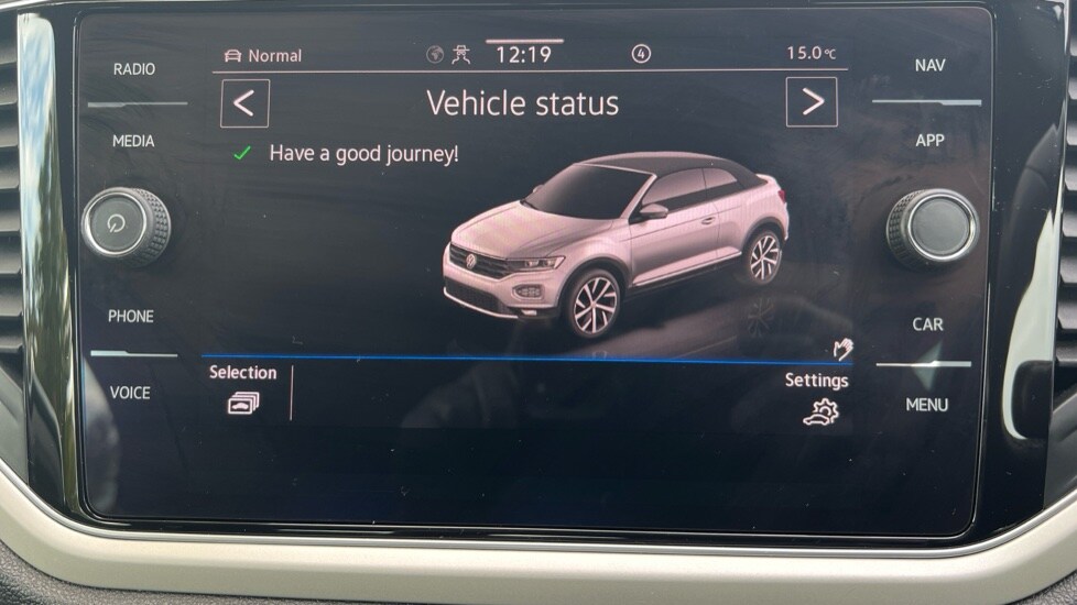 Used Volkswagen T-Roc 2020 for sale - 76552395: Photo 23