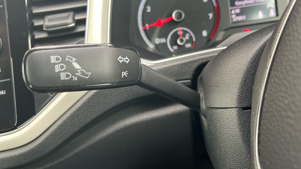 Used Volkswagen T-Roc 2020 for sale - 76552395: Photo 33