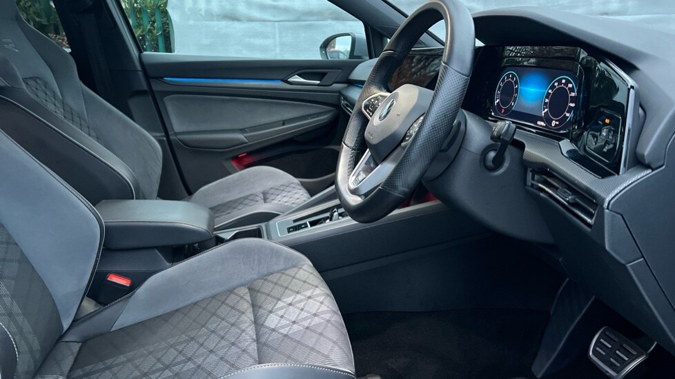 Used Volkswagen Golf 2022 for sale - 77021868: Photo 26