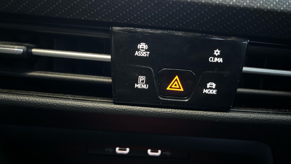 Used Volkswagen Golf 2022 for sale - 77021868: Photo 53