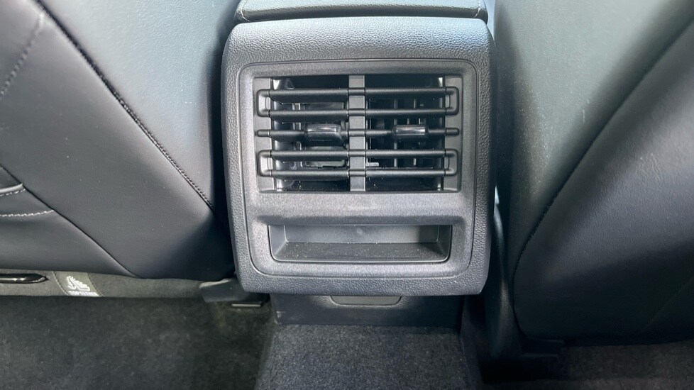 Used Volkswagen Golf 2025 for sale - 76942905: Photo 34