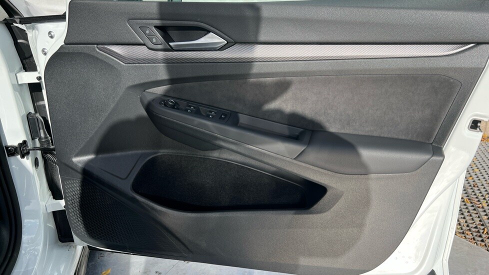 Used Volkswagen Golf 2025 for sale - 76942905: Photo 37