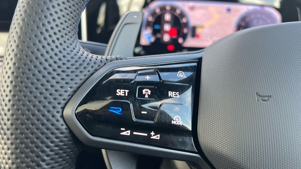 Used Volkswagen Golf 2025 for sale - 76971473: Photo 30