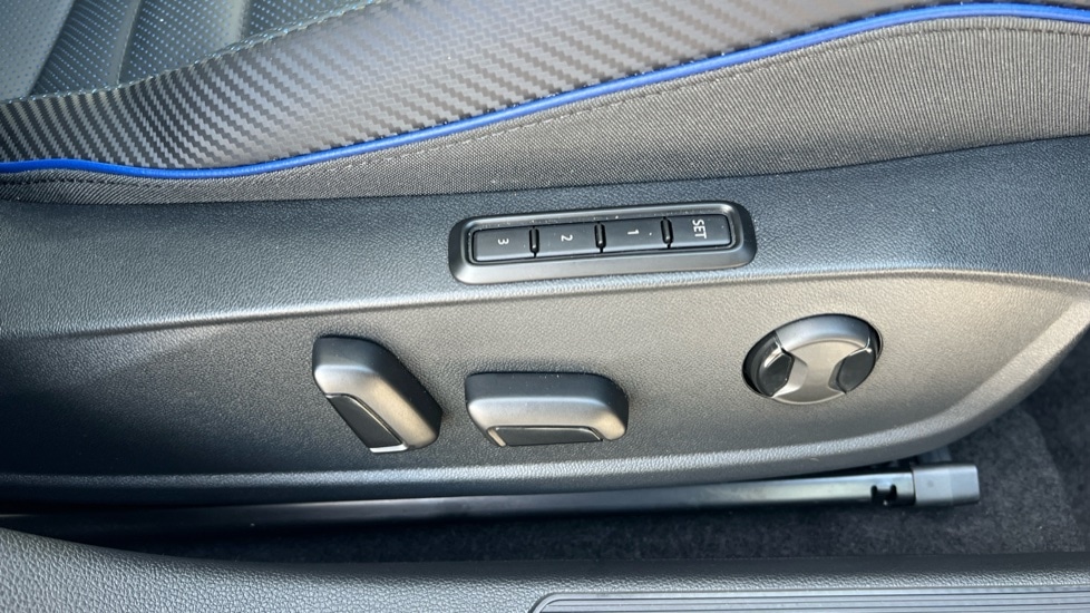 Used Volkswagen Golf 2025 for sale - 76971473: Photo 39