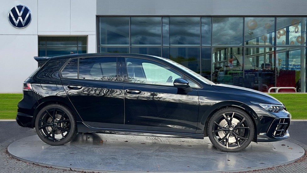 Used Volkswagen Golf 2025 for sale - 76971473: Photo 4