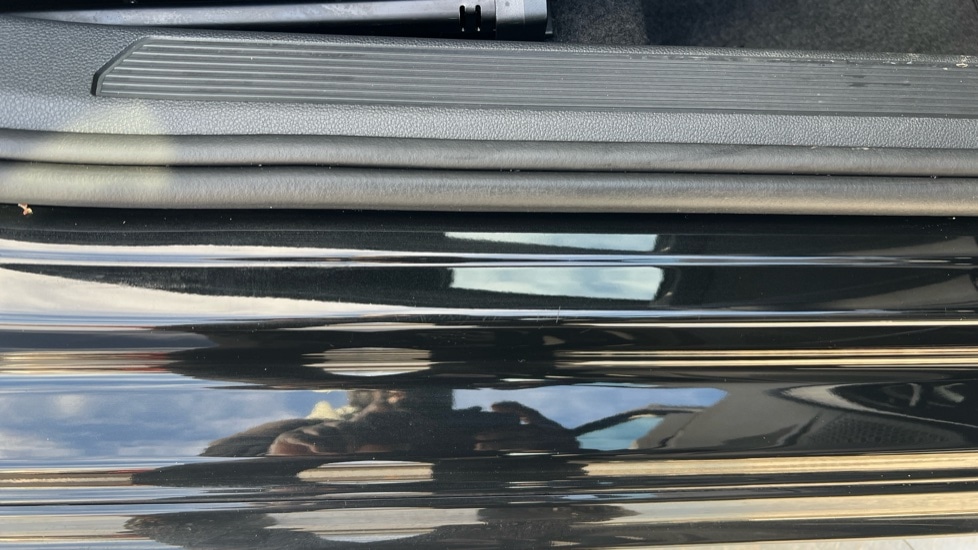 Used Volkswagen Golf 2025 for sale - 76971473: Photo 40