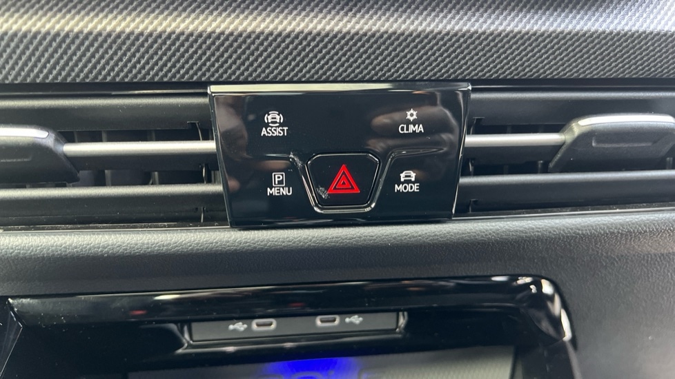 Used Volkswagen Golf 2025 for sale - 76971473: Photo 53