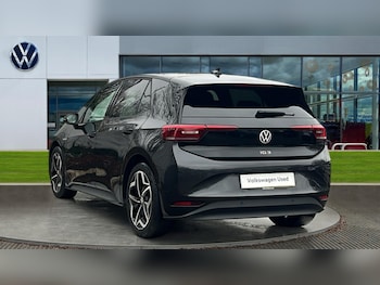 Used Volkswagen ID.3 2021 for sale - 76874682: Photo