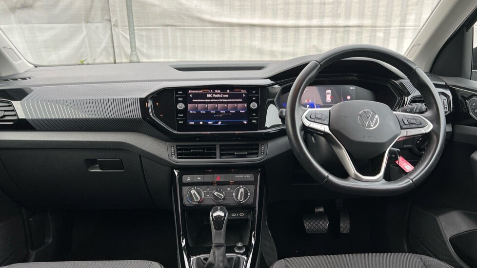 Used Volkswagen T-Cross 2023 for sale - 76773420: Photo 11
