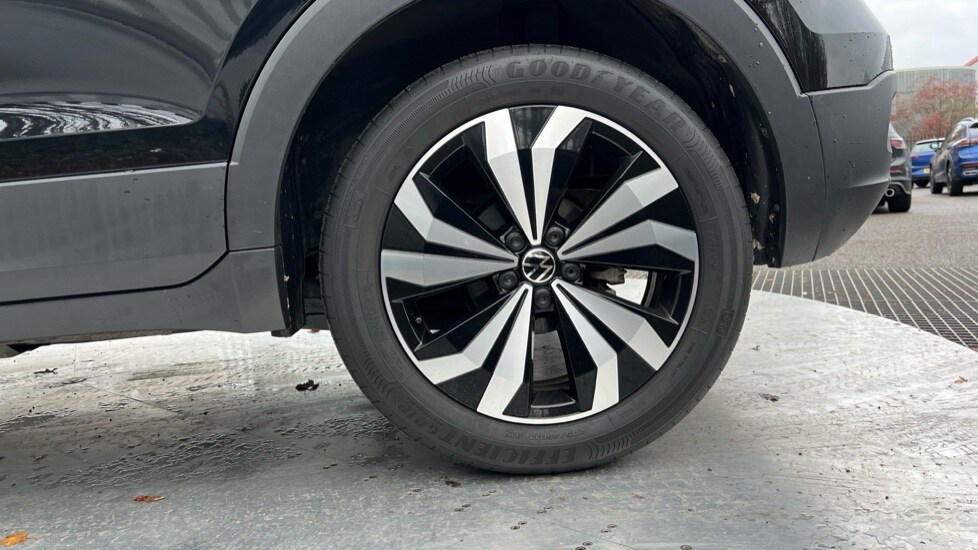 Used Volkswagen T-Cross 2023 for sale - 76773420: Photo 19