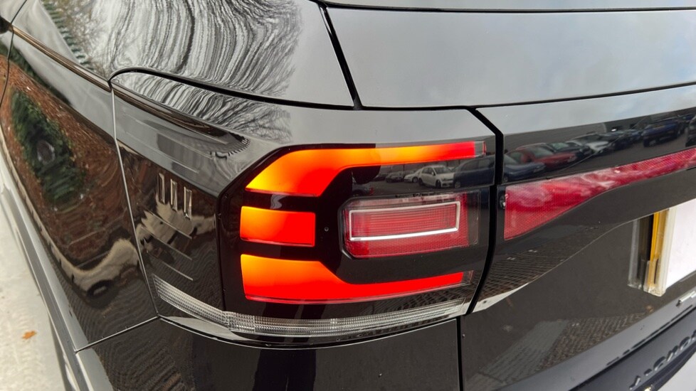 Used Volkswagen T-Cross 2023 for sale - 76773420: Photo 45