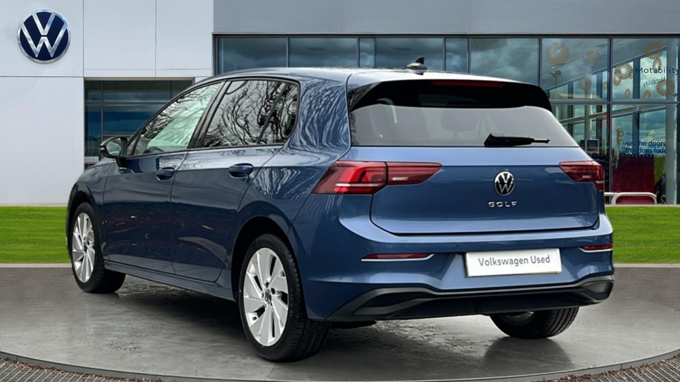 Used Volkswagen Golf 2024 for sale - 77010419: Photo 3