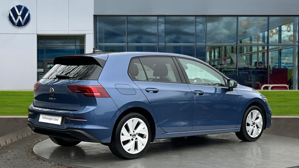 Used Volkswagen Golf 2024 for sale - 77010419: Photo 7